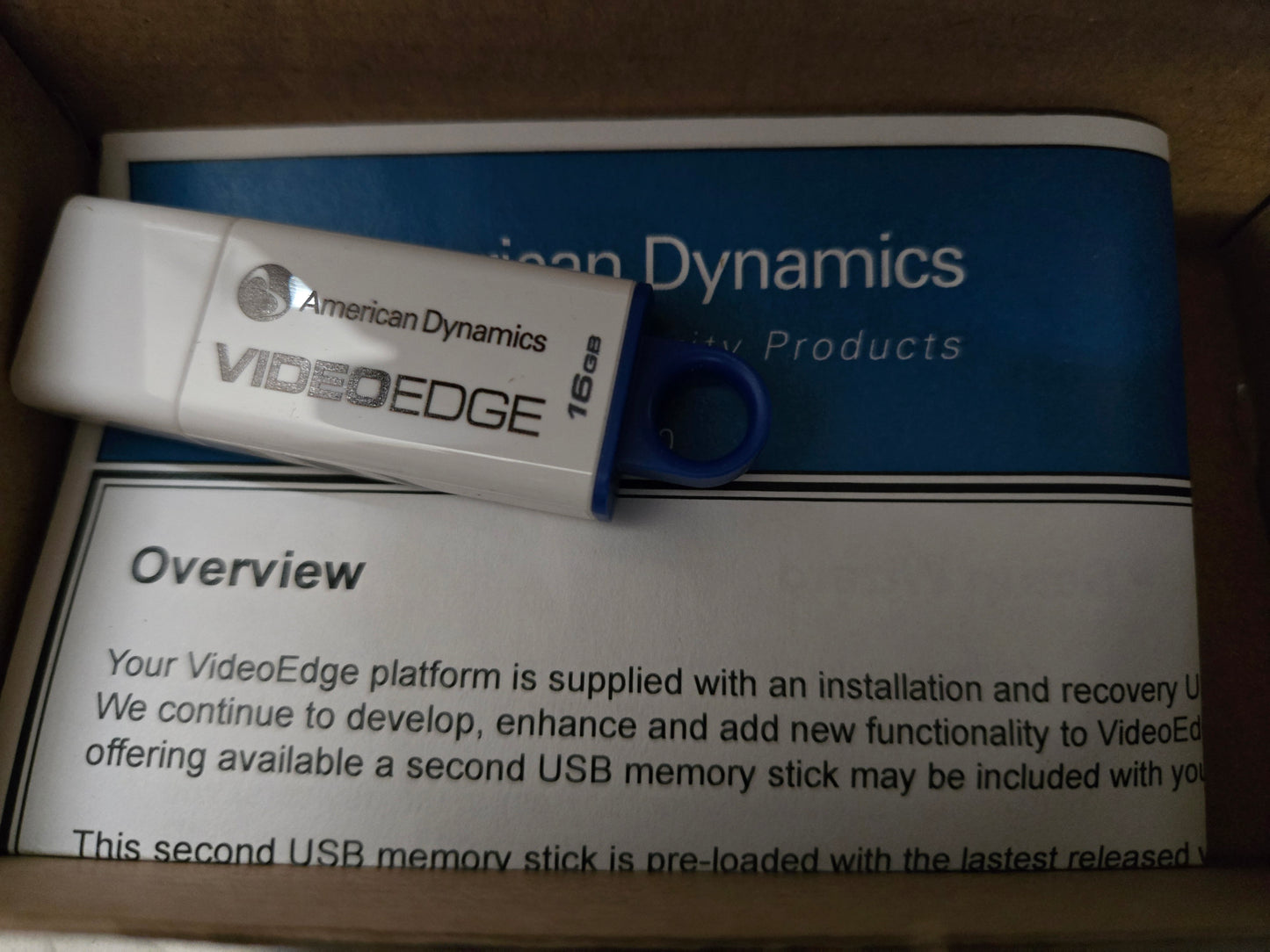 American Dynamics ADVED02N0H4B – VideoEdge Hybrid DVR (2TB, 8 Analog + 4 IP Channels)