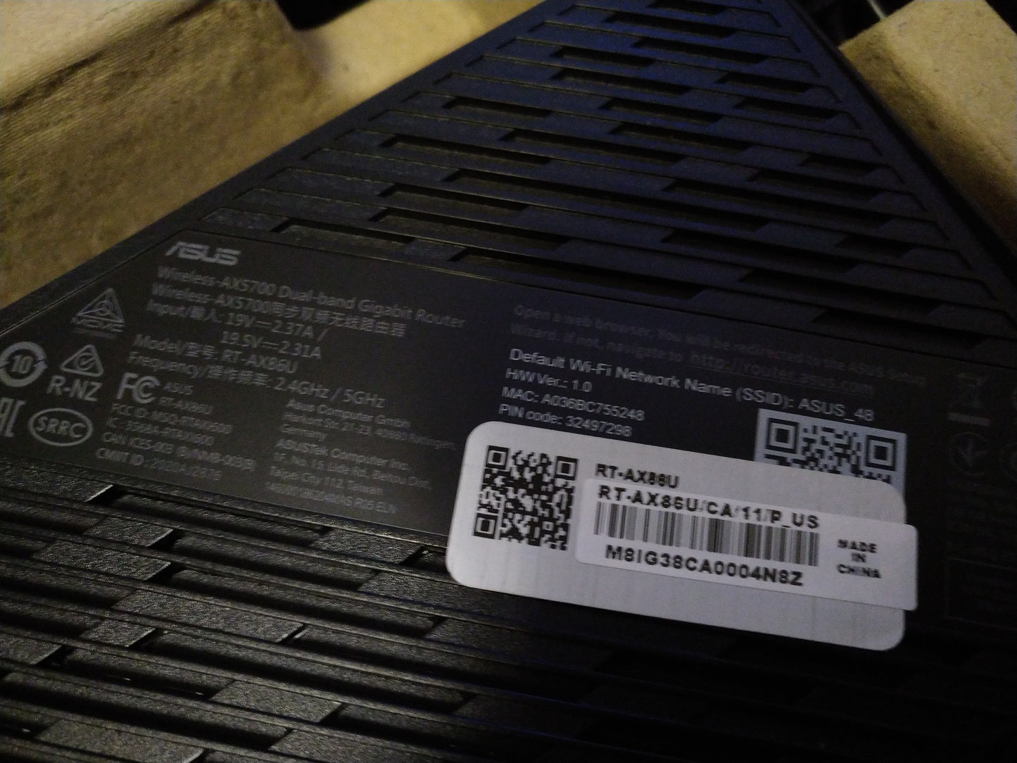 ASUS AX5700 WiFi 6 Gaming Router (RT-AX86U) 9.5 / 10