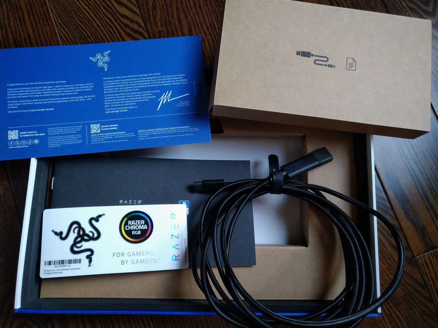 Razer Kitsune All-Button Arcade Controller: Chun-Li Edition