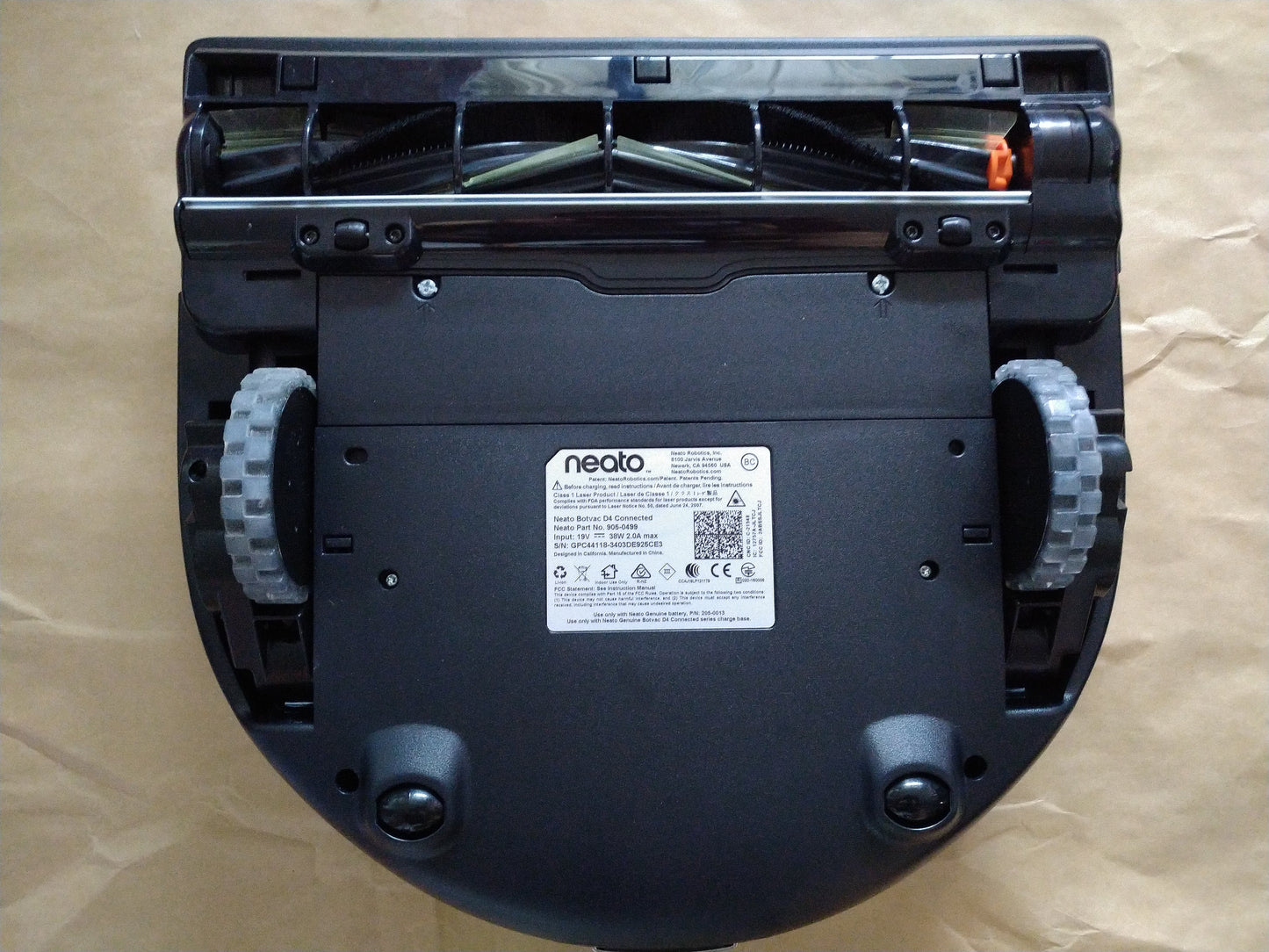 Neato Robotics Botvac D4 Connect, Black (945-0315)