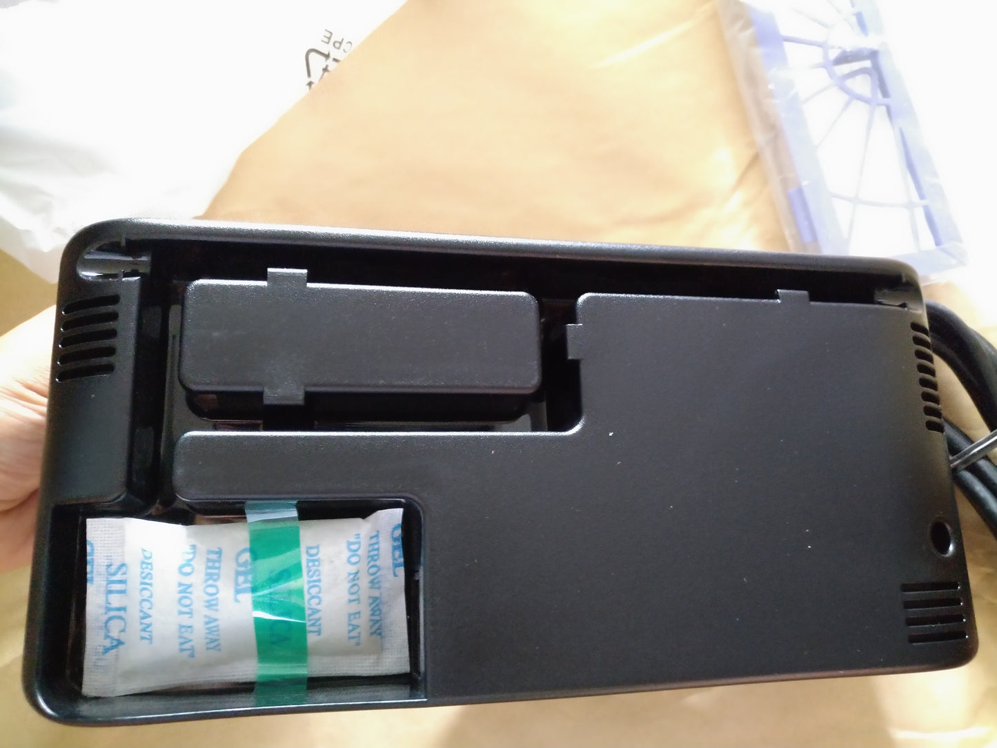 Neato Robotics Botvac D4 Connect, Black (945-0315)