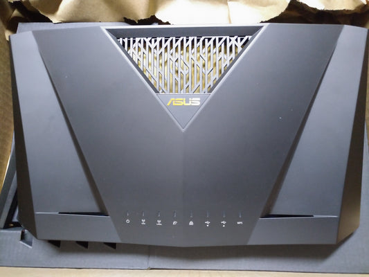 ASUS AX6000 WiFi 6 Gaming Router (RT-AX88U) - 8 GB Ports, AiMesh 9.5 / 10