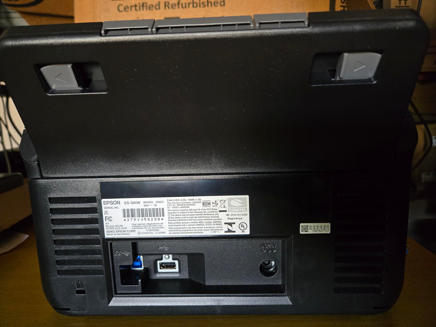 Epson Workforce ES-580W Wireless Color Duplex Desktop Document Scanner