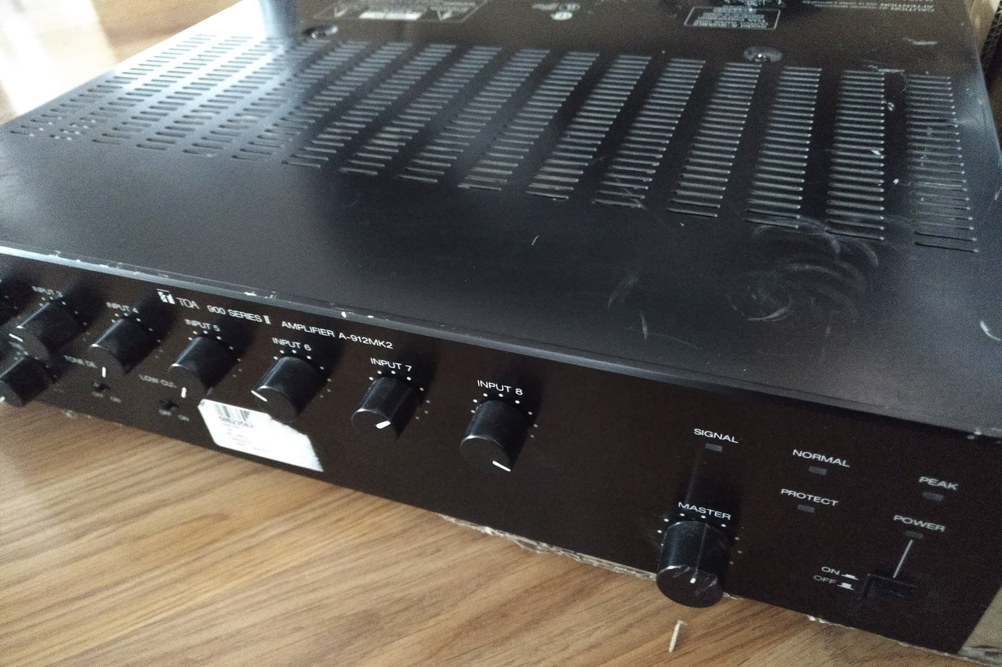 TOA A-912MK2 8-Channel Mixer Power Amplifier